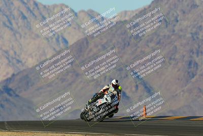 media/Dec-18-2022-SoCal Trackdays (Sun) [[8099a50955]]/Turn 10 (140pm)/